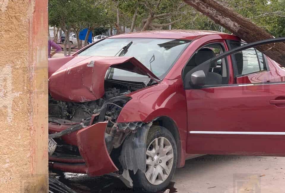 Choque y convulsiones provocan caos en la colonia 2 de Junio