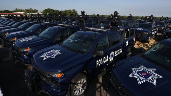 sspc-entrega-100-patrullas-a-sinaloa-para-fortalecer-combate-al-crimen.jpg SSPC entrega 100 patrullas a Sinaloa para fortalecer combate al crimen