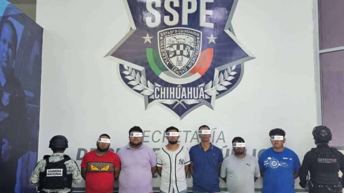 Detienen a 6 traficantes de personas que operaban en el aeropuerto
