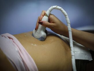 Falta de educación sexual y tolerancia propician embarazo adolescente en México