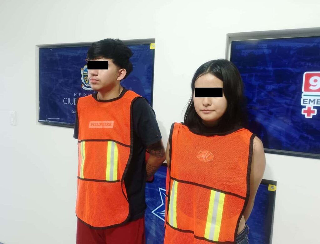 Detienen a pareja con vehículo robado y mariguana