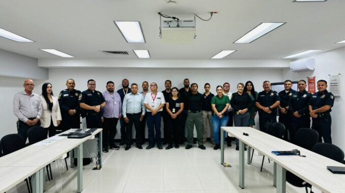 participa-unidad-de-investigacion-de-robos-en-mesa-de-trabajo-con-empresas.jpg Participa Unidad de Investigación de Robos en mesa de trabajo con empresas