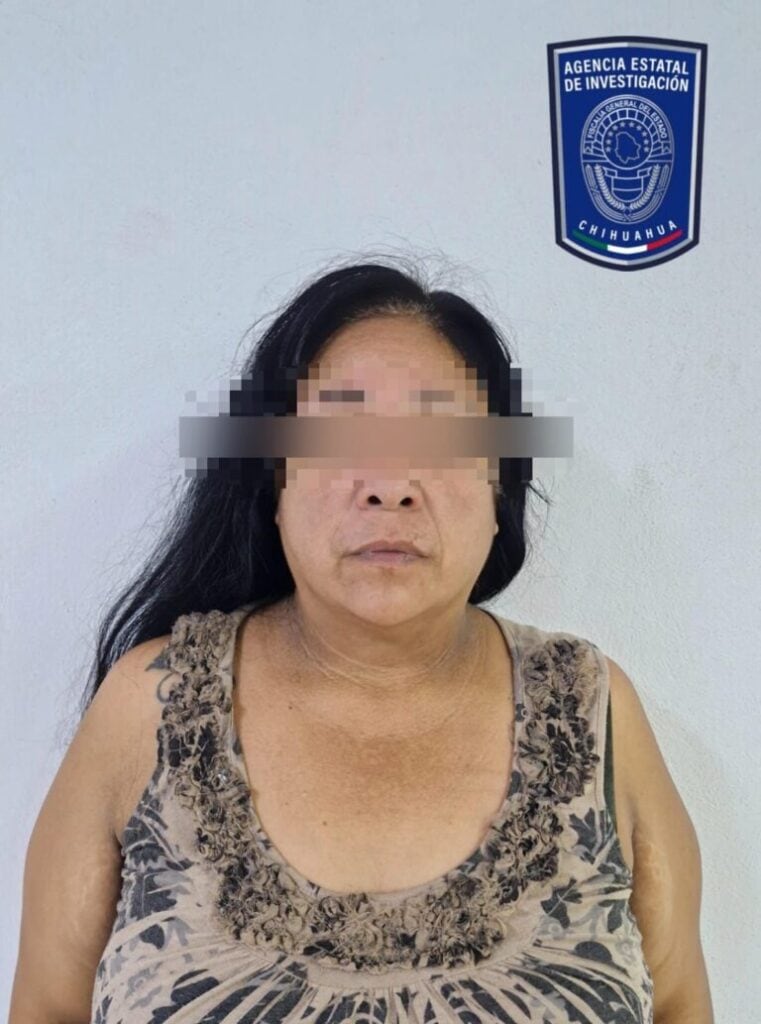Notifican orden de aprehensión por feminicidio a involucrada en trata de personas, por lo que continúa detenida
