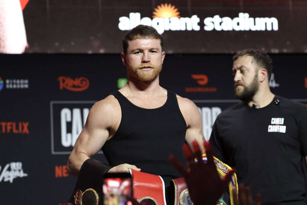 El ‘Canelo’ Álvarez defiende sus títulos ante un Crawford que busca hacer historia