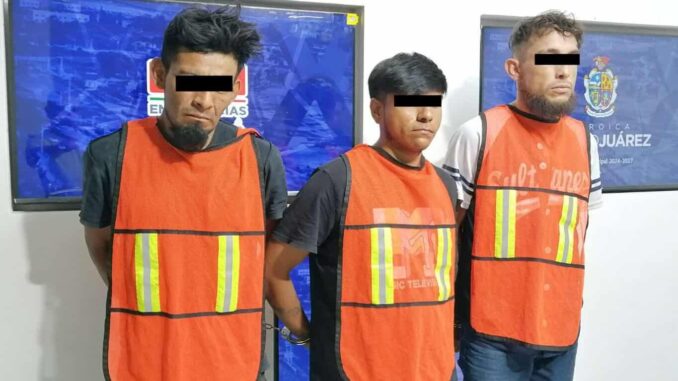 detienen-a-cuatro-con-arma-de-fuego-en-la-colonia-partido-romero.jpg Detienen a cuatro con arma de fuego en la colonia Partido Romero