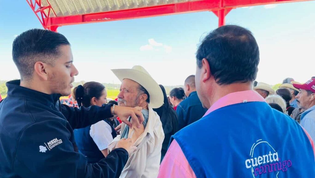 Continúa Gobierno del Estado con jornadas de vacunación en comunidades de la Sierra Tarahumara