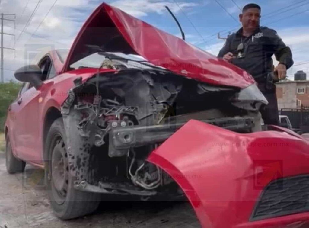 Choque en la colonia Unidad Proletaria deja dos mujeres lesionadas