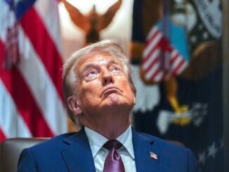 Gobierno de Trump demanda a Boston por políticas de refugio para migrantes