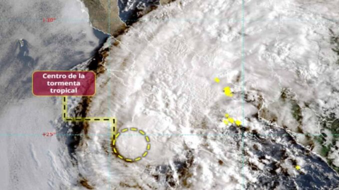 lorena-se-degrada-a-tormenta-tropical-pero-seguiran-las-lluvias-fuertes.jpg «Lorena» se degrada a tormenta tropical, pero seguirán las lluvias fuertes