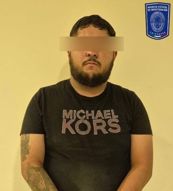 Detiene AEI a masculino por posesión de mariguana, cocaína y un arma de fuego