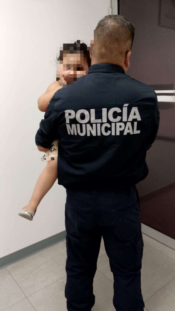 Solicitan apoyo para encontrar a familia de niña extraviada