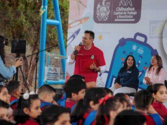 Inicia Alcalde Bonilla entrega de mochilas con útiles escolares del programa “Mi Bolsa Escolar»