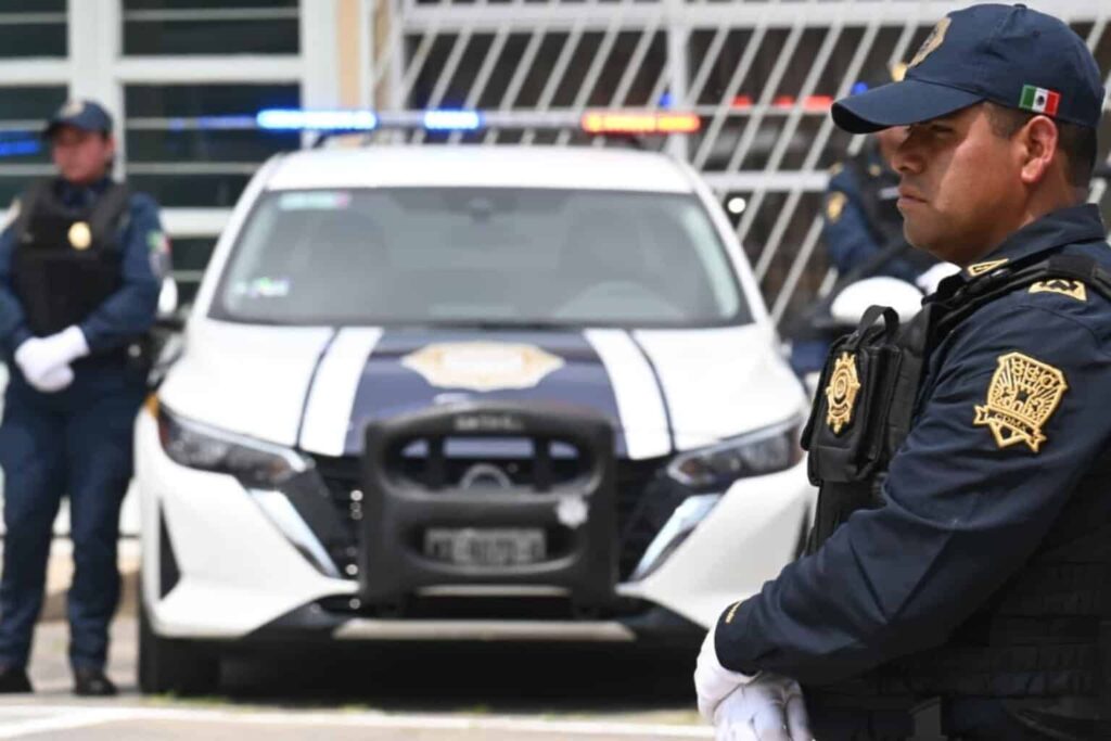 15 mil policías cuidarán a alumnos y padres de familia