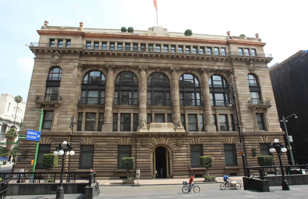 Banco de México descarta contagio en sector financiero tras acusaciones de lavado en EE.UU.