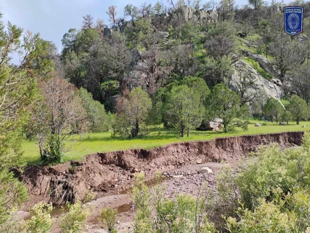 Localiza FGE Occidente restos óseos en arroyo de Carichí