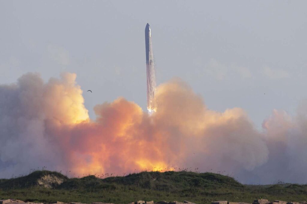 El cohete Starship dio un paso a la Luna y Marte, pero le falta un largo recorrido
