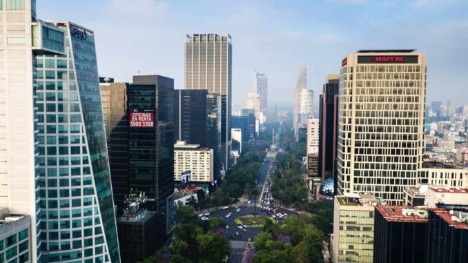 economia-de-mexico-se-desacelerara-en-2025-por-tensiones-con-eeuu.jpg Economía de México se desacelerará en 2025 por tensiones con EE.UU.
