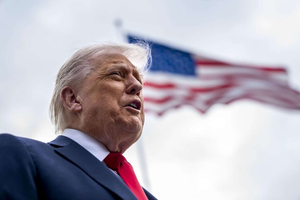 Trump celebra la cancelación del programa de Jimmy Kimmel