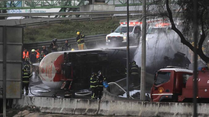 suman-15-muertos-por-explosion-en-iztapalapa.jpg Suman 15 muertos por explosión en Iztapalapa