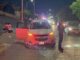 Choque y volcadura en avenida Teófilo Borunda deja una conductora lesionada