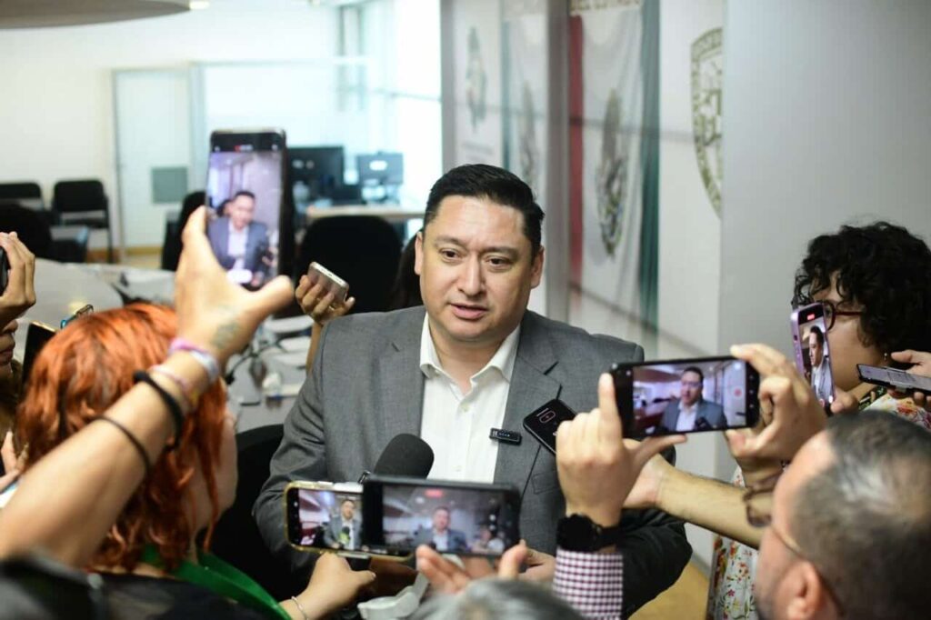 Sheinbaum debe traer a Chihuahua recursos, no solo discursos: Alfredo Chávez