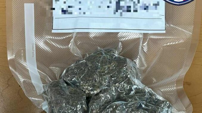 detiene-aei-a-tres-personas-en-flagrancia-por-delitos-contra-la-salud.jpg Detiene AEI a tres personas en flagrancia por delitos contra la salud