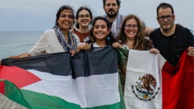 1759715708_seis-mexicanos-flotilla-global-sumud-gaza-696x464.jpg