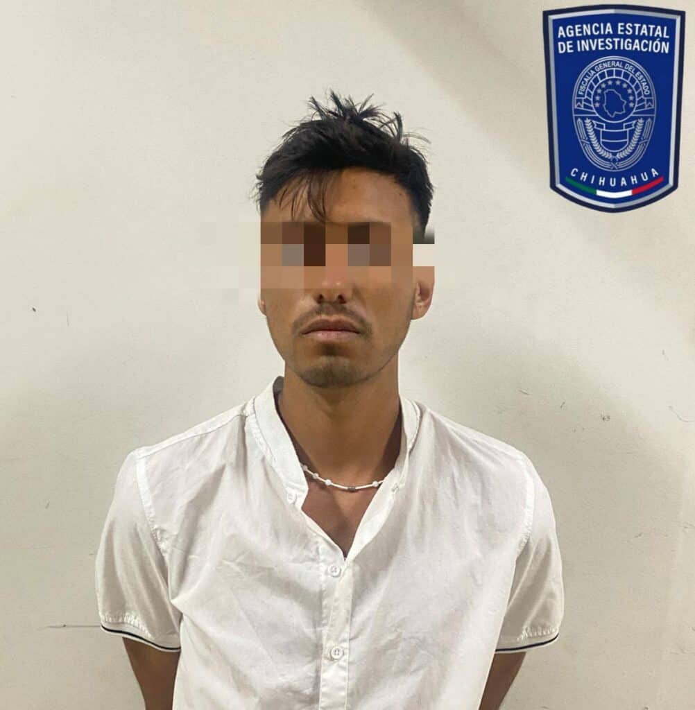 Detiene AEI a motociclista por posesión de metanfetamina en Parral