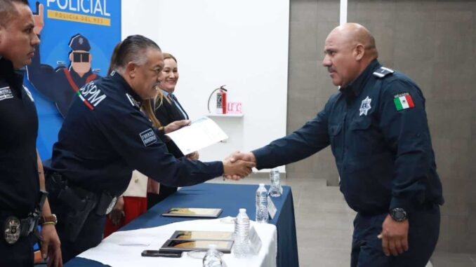 reconocen-a-60-agentes-como-policia-del-mes-de-agosto.jpeg Reconocen a 60 agentes como Policía del Mes de agosto