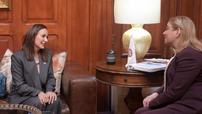 maru-campos-sostiene-reunion-de-trabajo-con-presidenta-del-tribunal-superior-de-justicia.jpeg Maru Campos sostiene reunión de trabajo con presidenta del Tribunal Superior de Justicia