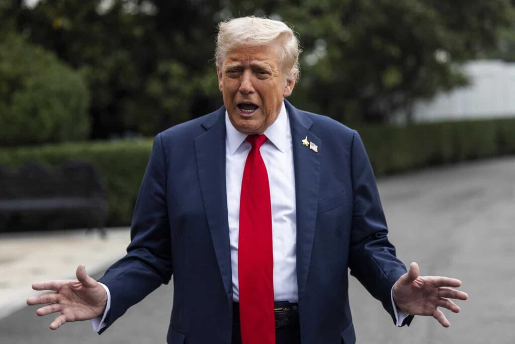 Trump insta a convertir «ciudades peligrosas» de EE.UU. en campos de entrenamiento militar
