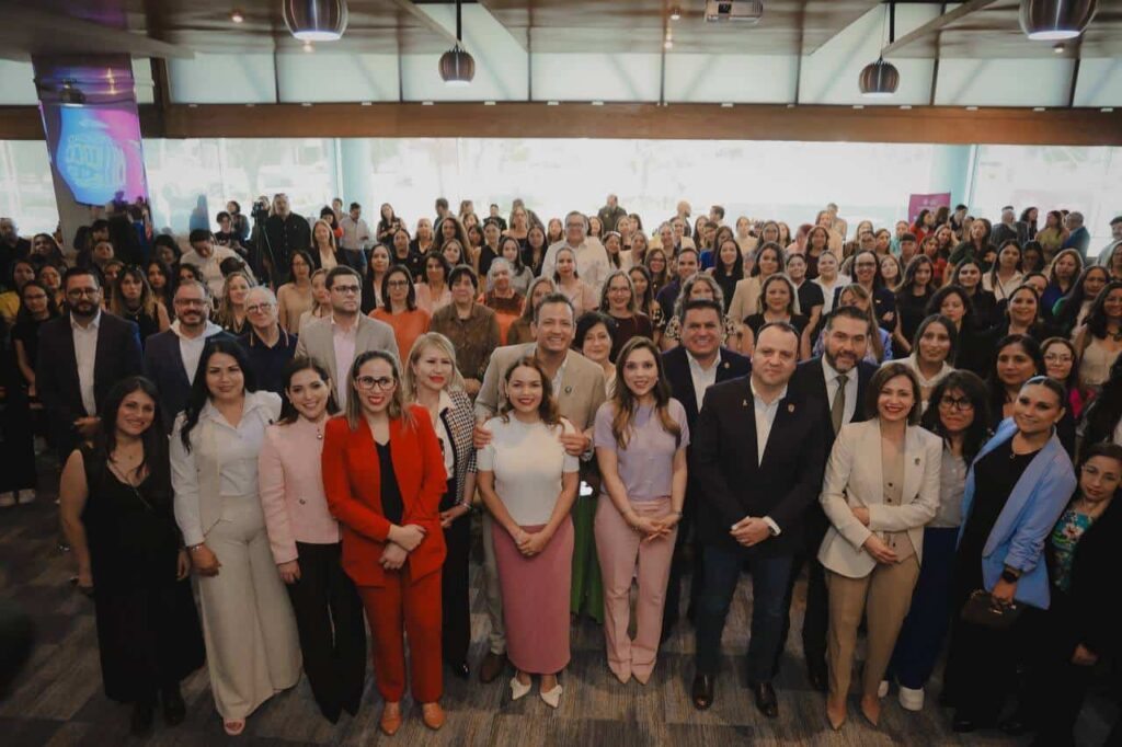 Impulsa Marco Bonilla la primera Universidad de las Mujeres en México