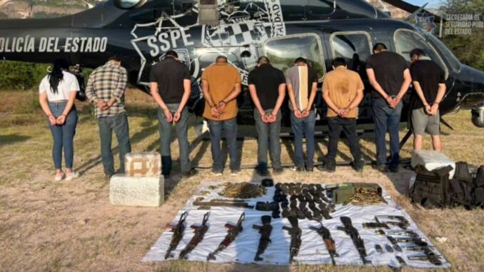 Caen 9 integrantes de «La Línea» tras emboscada a caravana de policías estatales