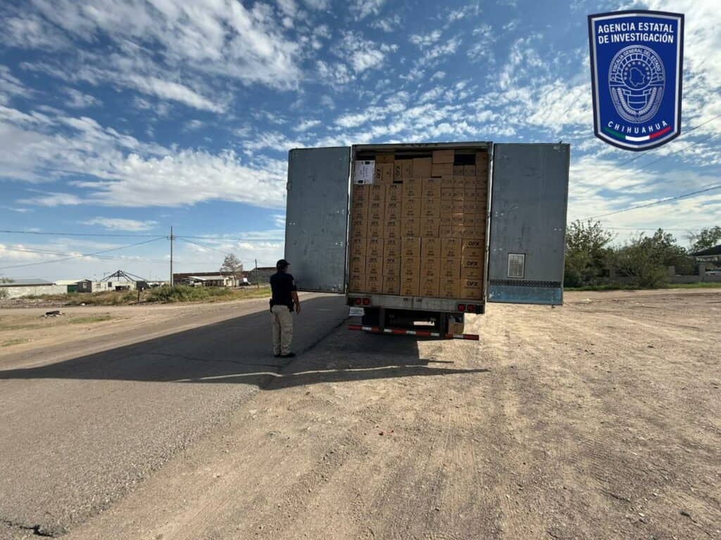 Detiene AEI a conductor de tracto camión por el delito contrabando en Puerto Palomas de Villa