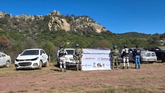 asegura-celula-boii-en-moris-9-vehiculos-8-con-reporte-de-robo.jpeg Asegura célula BOII en Moris 9 vehículos, 8 con reporte de robo