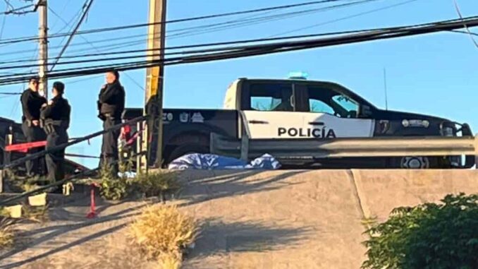 muere-hombre-en-parada-de-camion-tras-sufrir-aparente-infarto-fulminante.jpeg Muere hombre en parada de camión tras sufrir aparente infarto fulminante