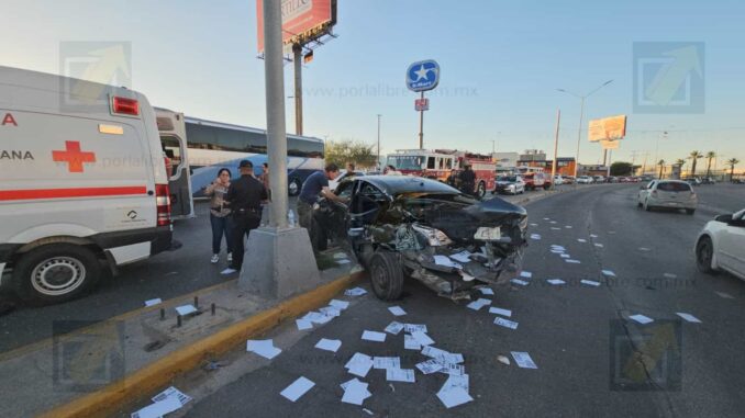 choque-entre-camion-y-auto-deja-un-joven-herido-en-la-avenida-tecnologico.jpeg Choque entre camión y auto deja un joven herido en la avenida Tecnológico