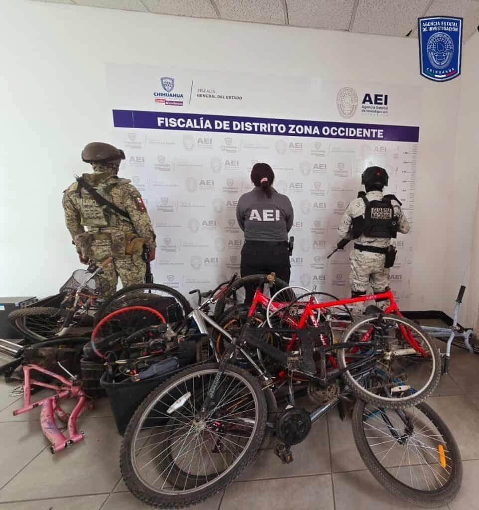 Aseguran bicicletas y herramienta en cateo a vivienda de la colonia Emiliano Zapata