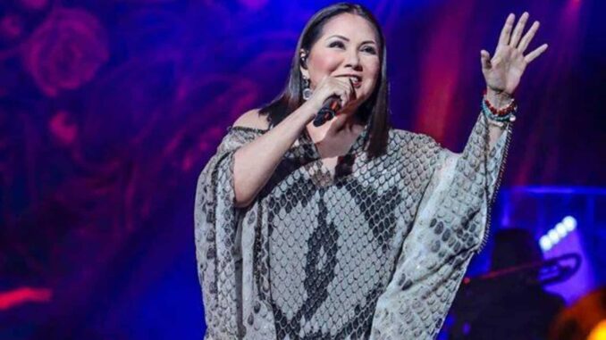 ana-gabriel-lamenta-asesinato-de-carlos-manzo.jpg Ana Gabriel lamenta asesinato de Carlos Manzo