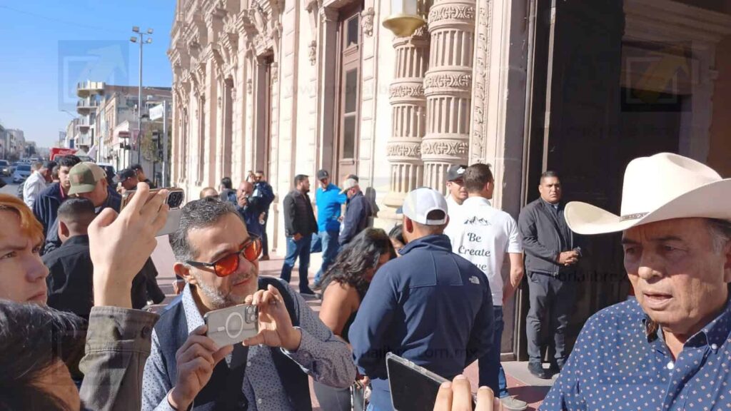Agricultores buscan audiencia con Maru Campos; denuncian abusos del Gobierno Federal