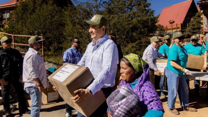 alcalde-marco-bonilla-une-esfuerzos-para-llevar-apoyo-a-familias-ralamuli-de-la-sierra-tarahumara.jpeg Alcalde Marco Bonilla une esfuerzos para llevar apoyo a familias ralámuli de la Sierra Tarahumara