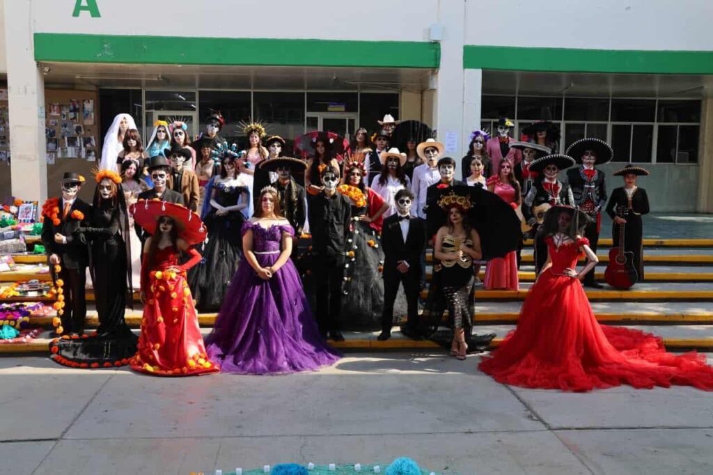 Celebran el Día de Muertos en instituciones educativas de Chihuahua