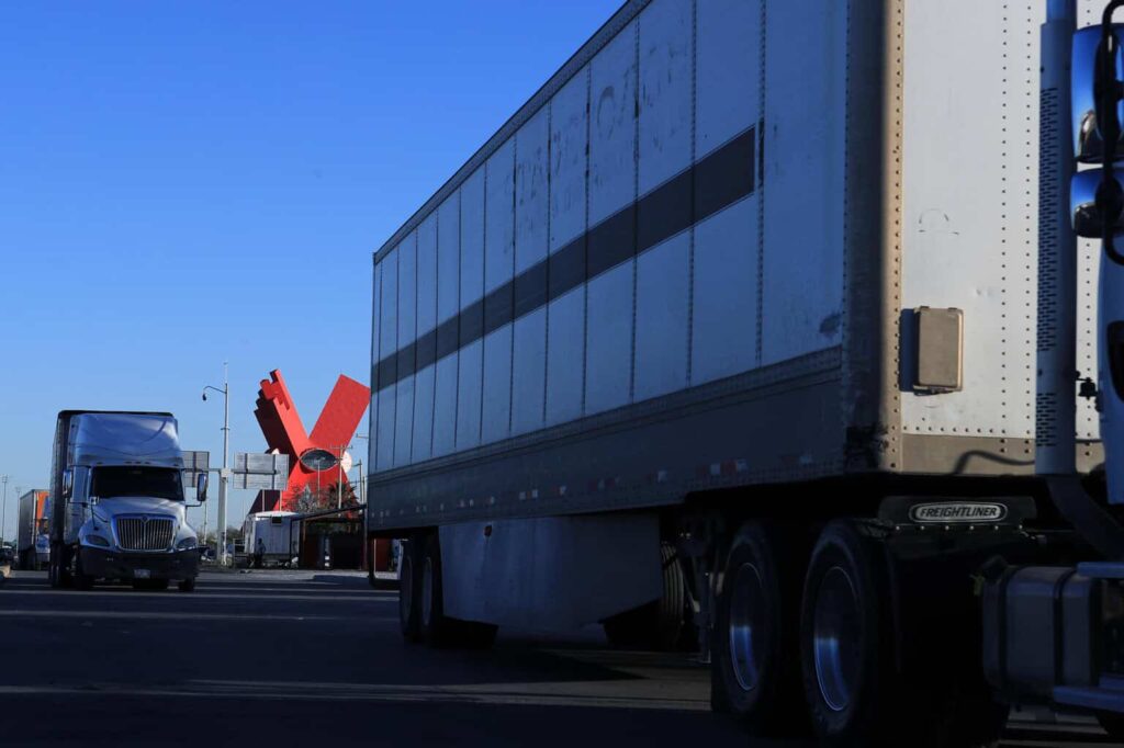 Bloqueos en la fronteriza Ciudad Juárez provocan pérdidas millonarias en Chihuahua