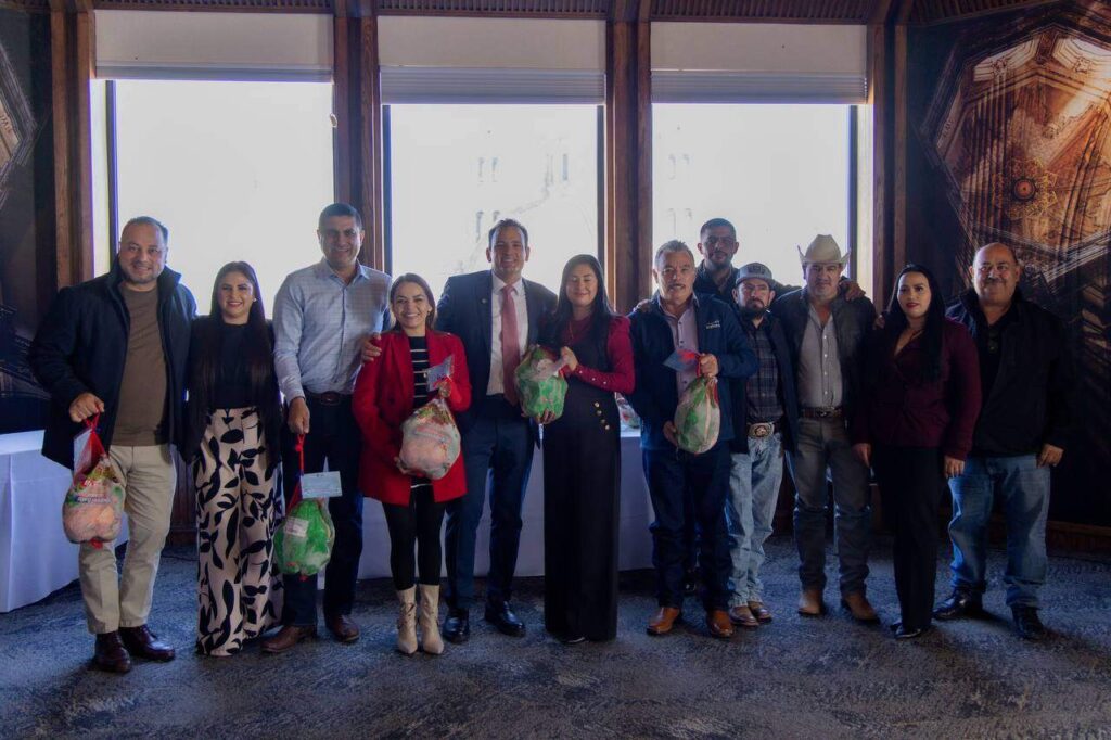 Reconoce Marco Bonilla a autoridades de la zona rural por trabajar juntos por las familias