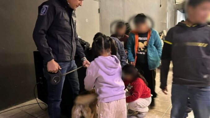 realiza-aei-posada-a-ninos-y-ninas-de-la-casa-hogar-manantial-de-luz.jpg Realiza AEI posada a niños y niñas de la Casa Hogar “Manantial de Luz”