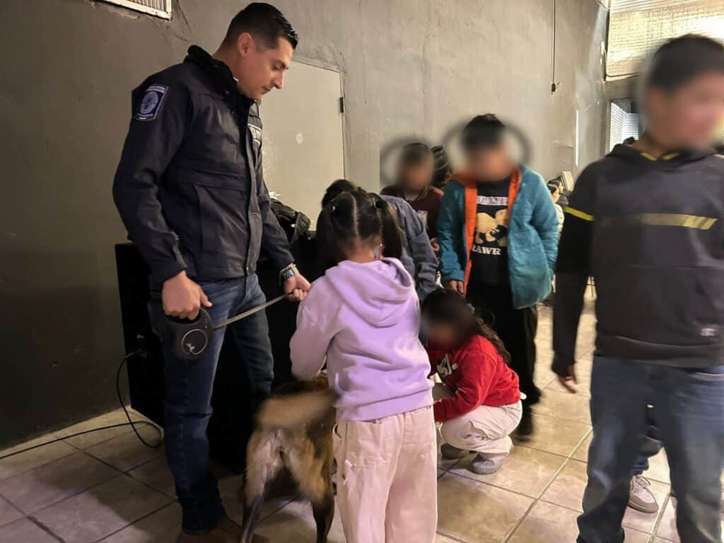 Realiza AEI posada a niños y niñas de la Casa Hogar “Manantial de Luz”