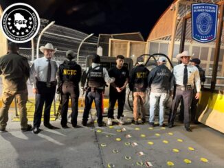Captura Fiscalía de Operaciones Estratégicas y entrega a EU a fugitivo buscado por homicidio y asalto en Texas