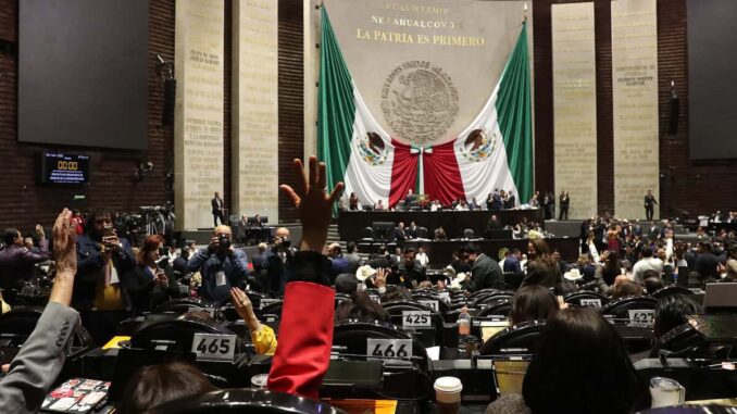 diputados-aprueban-en-lo-general-la-ley-general-de-aguas.jpg Diputados aprueban en lo general la Ley General de Aguas