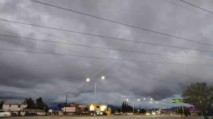 emiten-alerta-por-vientos-en-gran-parte-de-la-entidad-y-heladas-en-la-region-serrana.jpeg Emiten alerta por vientos en gran parte de la entidad y heladas en la región serrana