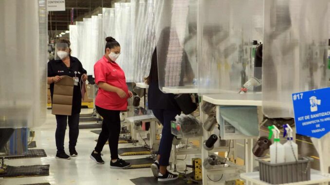 gobierno-presenta-proyecto-para-reducir-de-forma-gradual-la-jornada-laboral-semanal-a-40-horas.jpg Gobierno presenta proyecto para reducir de forma gradual la jornada laboral semanal a 40 horas